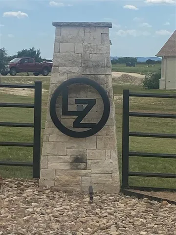 a close view of a fireplace in a room