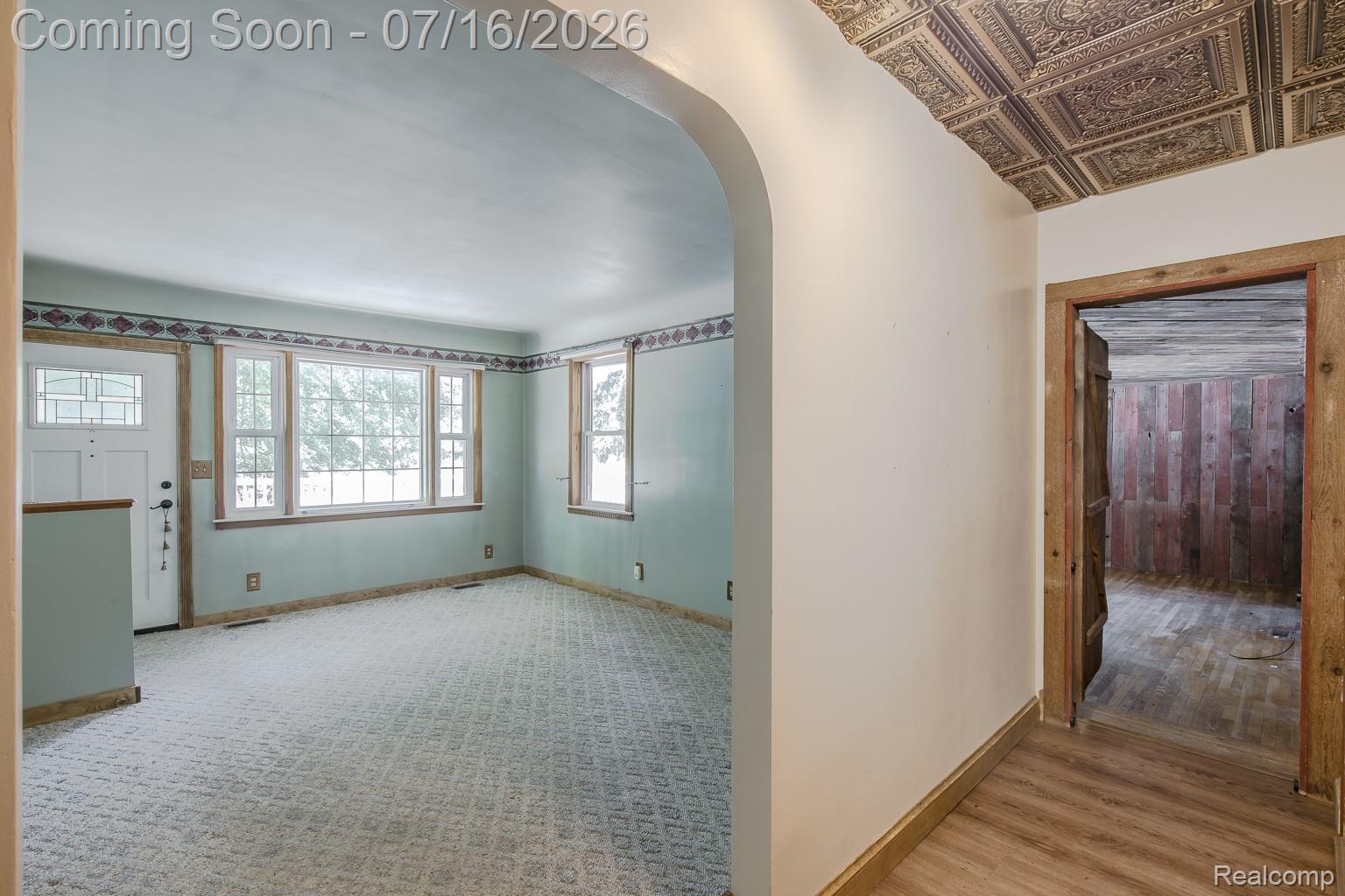 43995 Bemis Road Belleville, MI 48111 - Photo 20 of 67 Hall to living room and family room