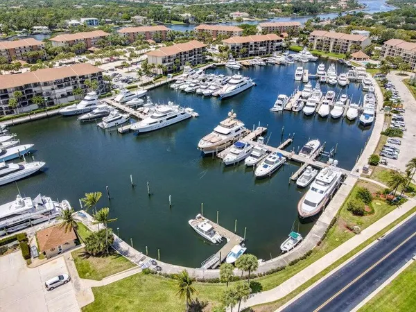$599,000 | 901 Seafarer Circle, Unit 105, Jupiter, FL 33477
