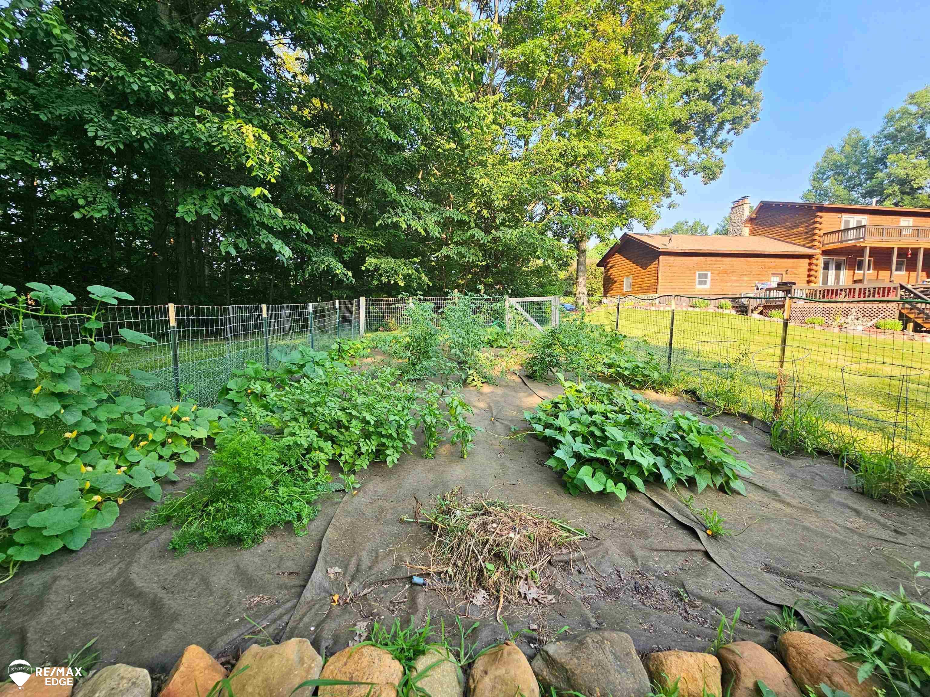 3524 Herd Road Metamora, MI 48455 - Photo 42 of 57 Inside Garden