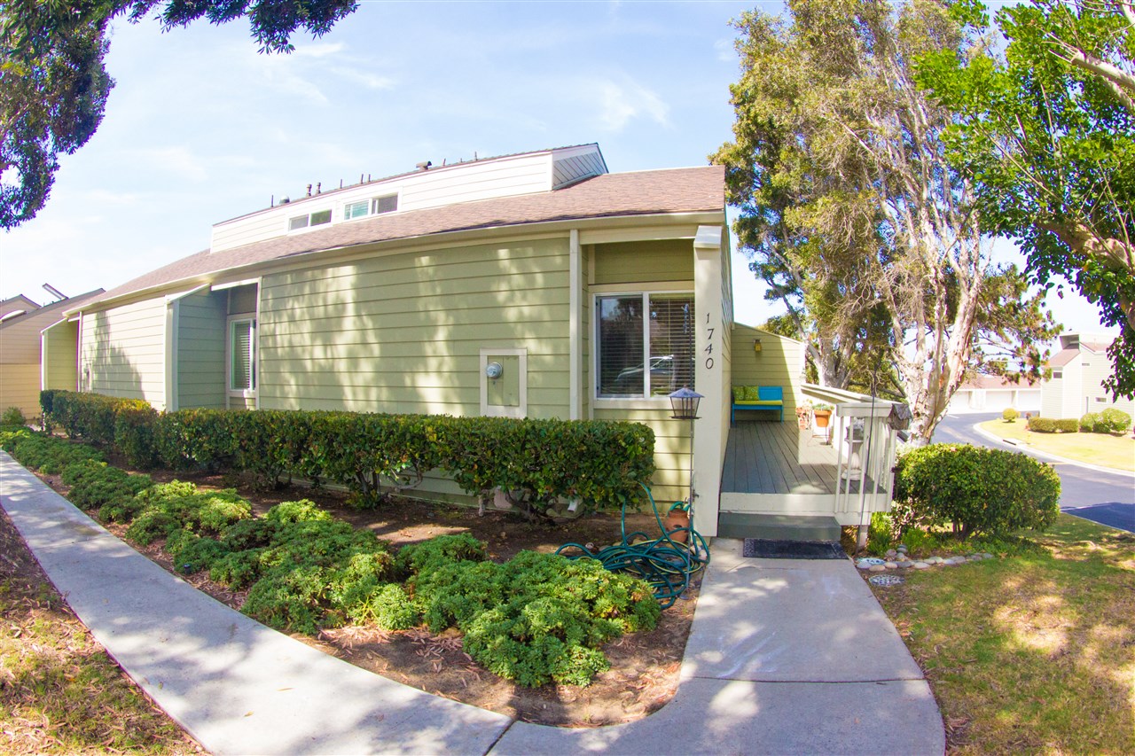 1740 Aldersgate Road Encinitas, CA 92024 - Photo 18 of 25