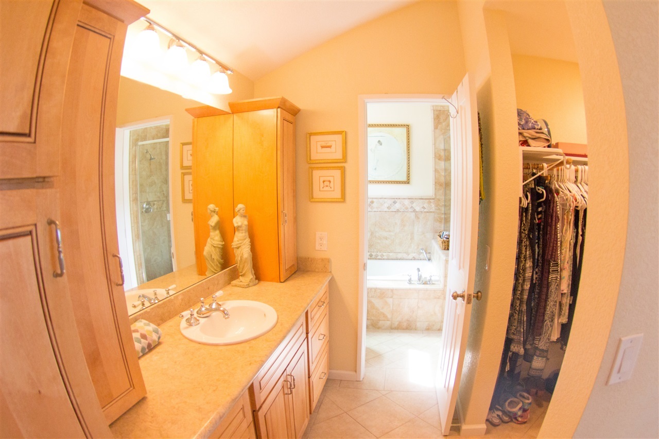 1740 Aldersgate Road Encinitas, CA 92024 - Photo 7 of 25