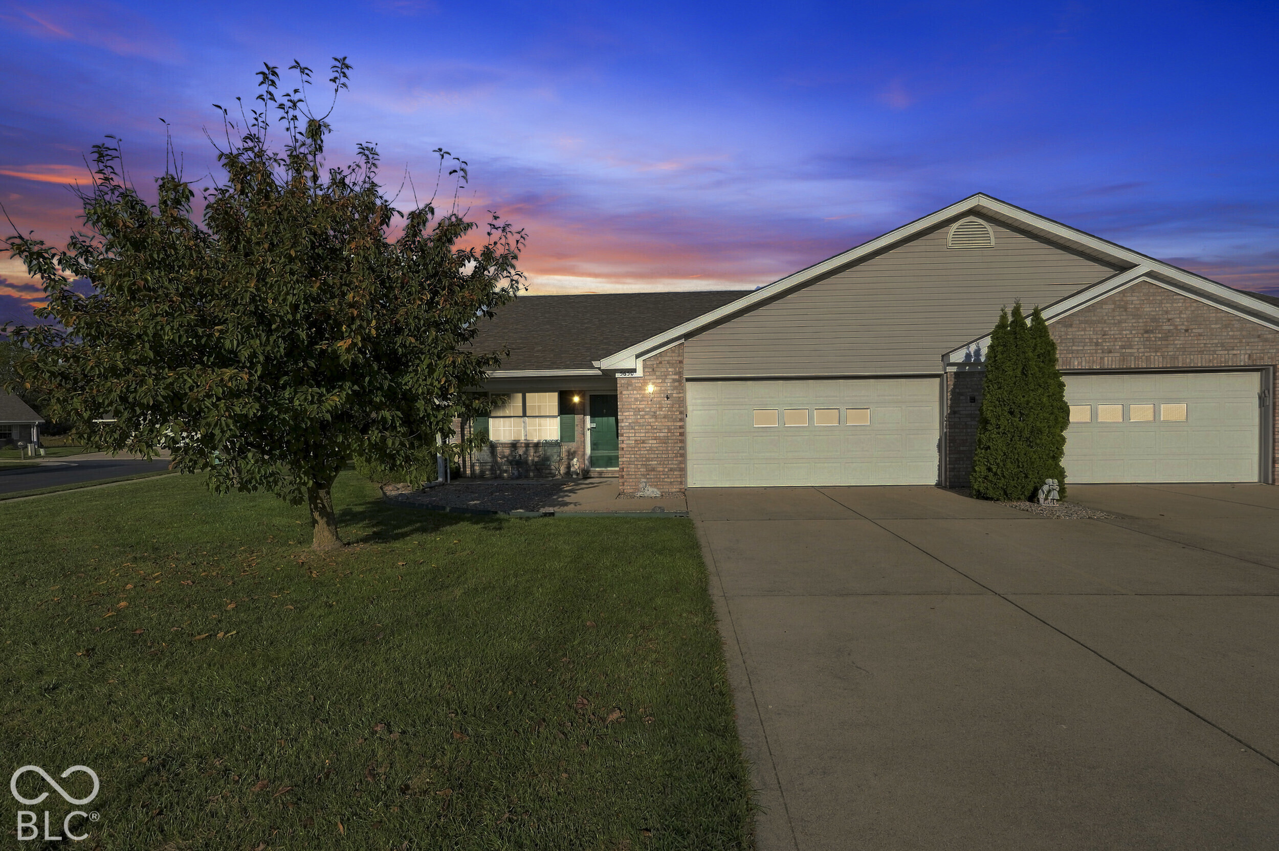 5650 Spring Mist Circle Indianapolis, IN 46237 - Photo 2 of 38 Gallery Image 2