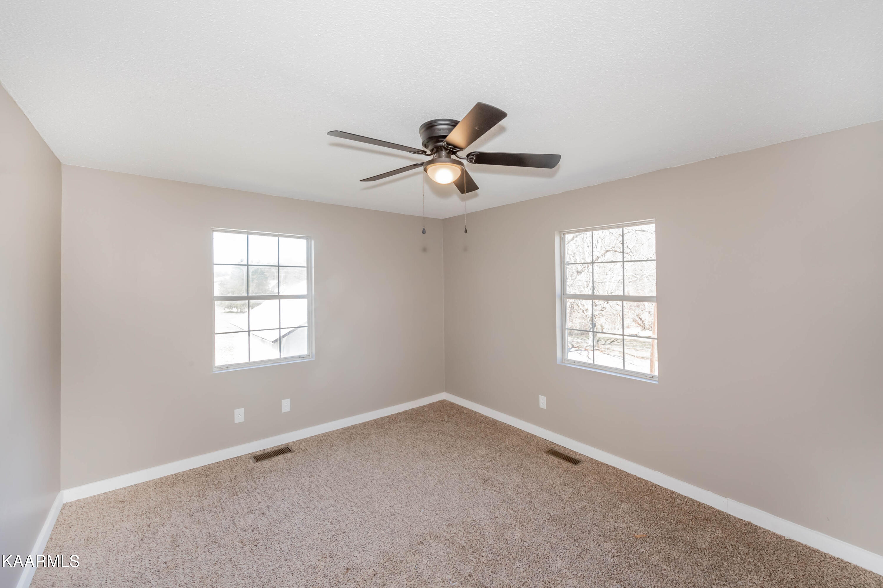 6403 Maloneyville Road Corryton, TN 37721 - Photo 14 of 26 DSC_2560