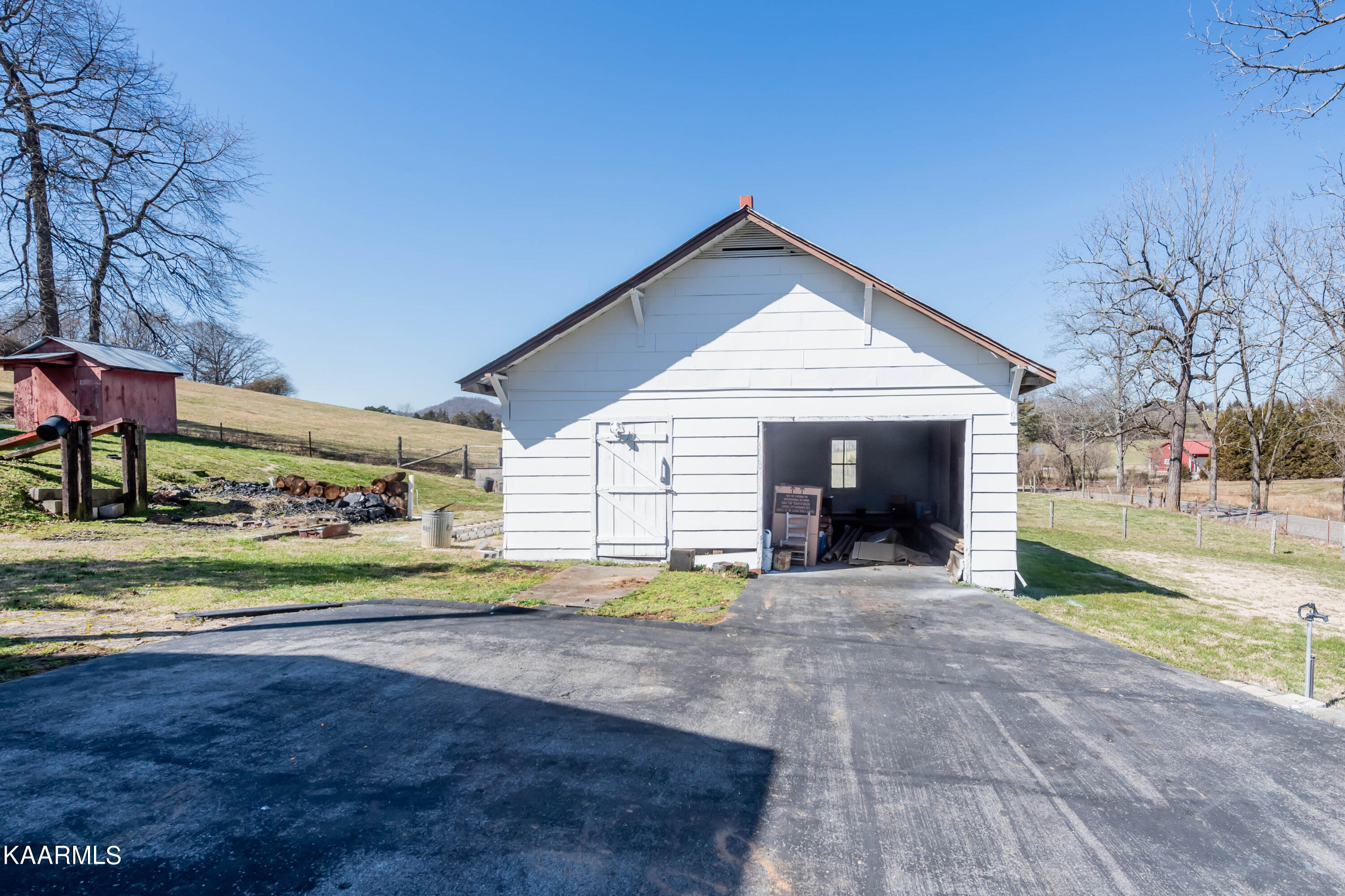 6403 Maloneyville Road Corryton, TN 37721 - Photo 20 of 26 DSC_2549