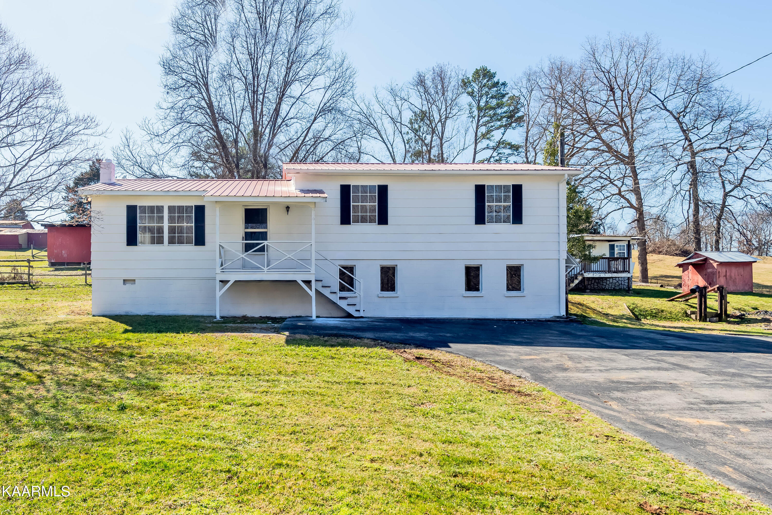 6403 Maloneyville Road Corryton, TN 37721 - Photo 2 of 26 DSC_2539-Edit-2