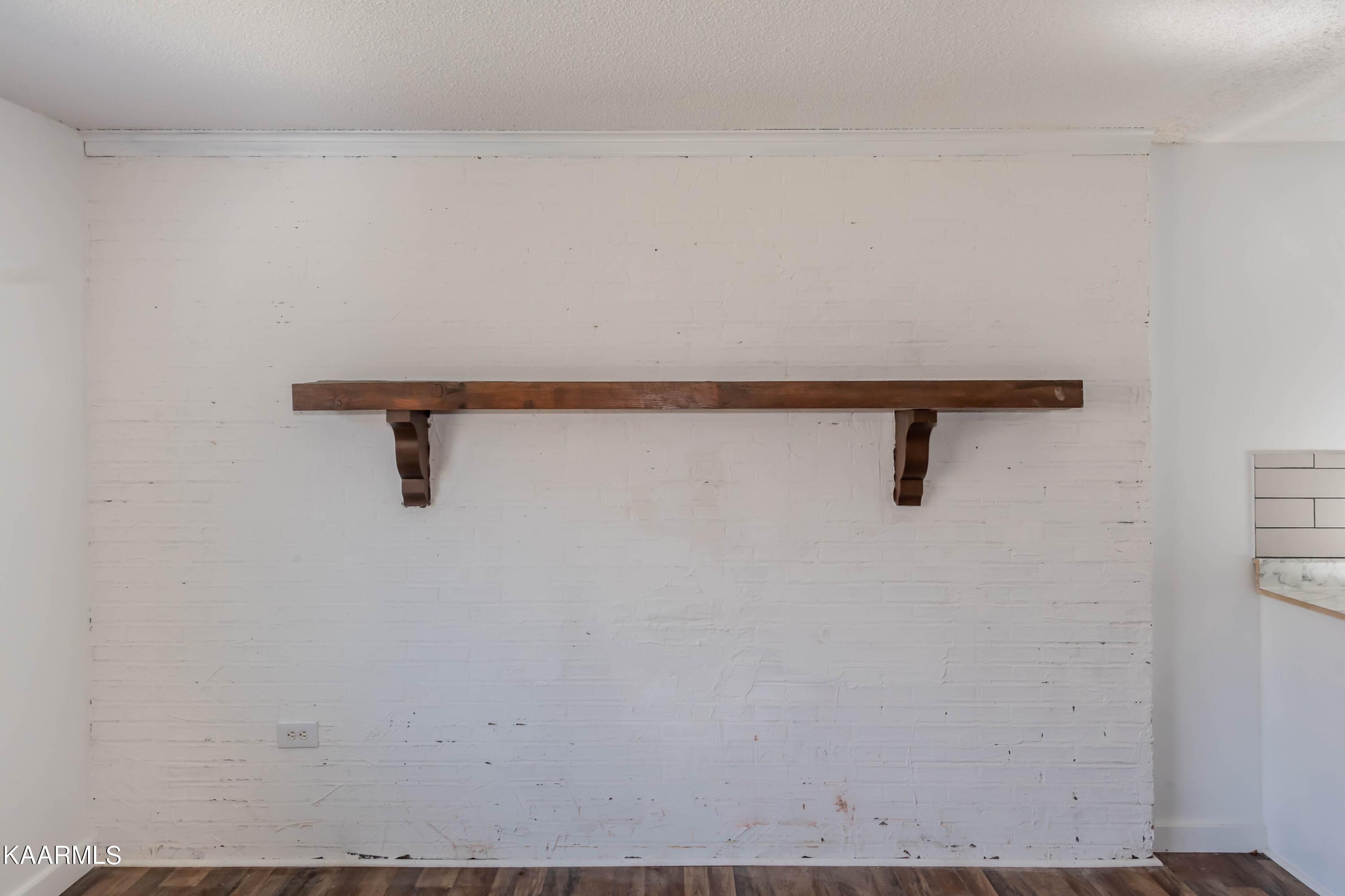 6403 Maloneyville Road Corryton, TN 37721 - Photo 7 of 26 DSC_2569