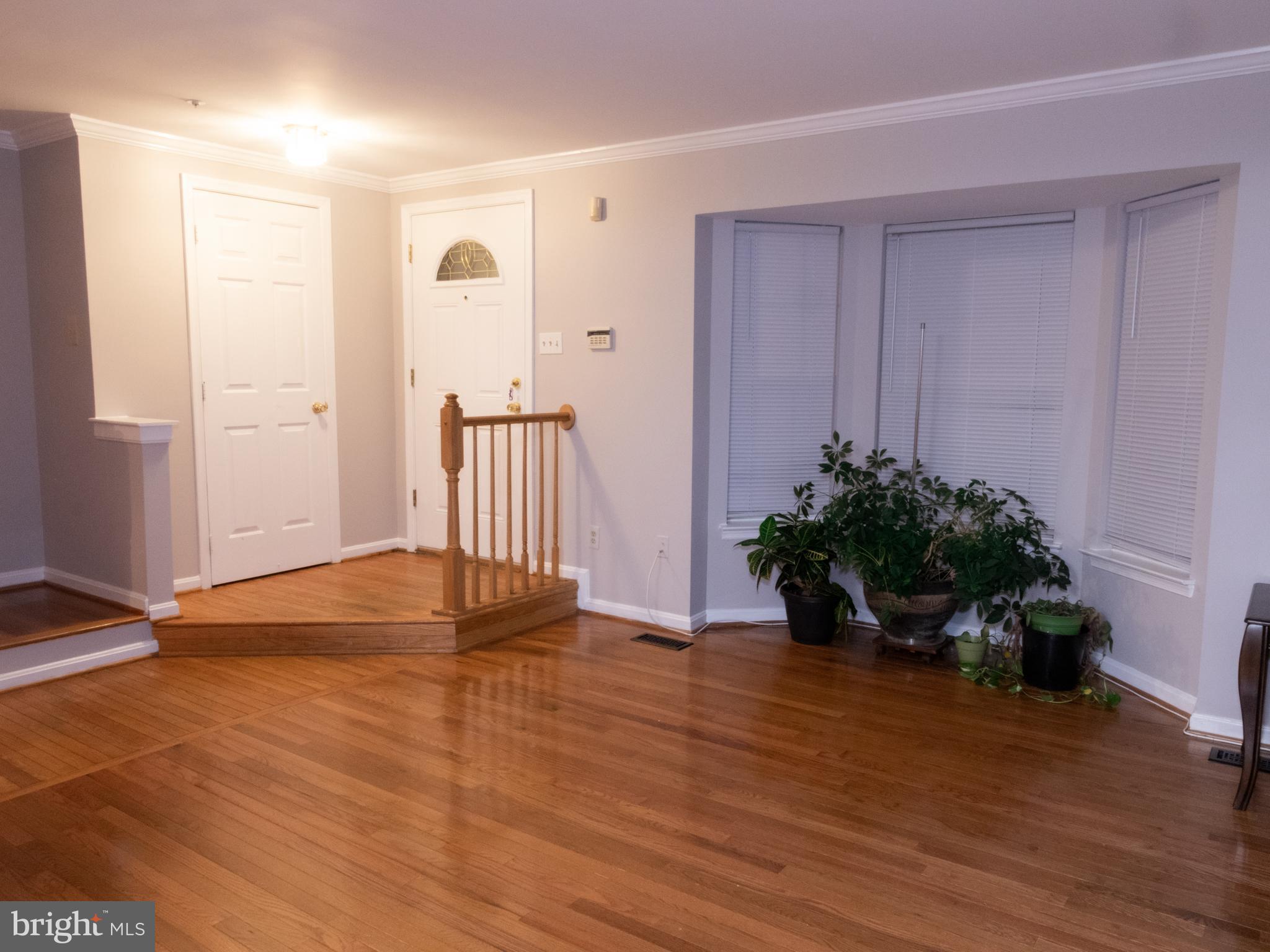 8857 Ritchboro Road District Heights, MD 20747 - Photo 2 of 43 Foyer/Living room