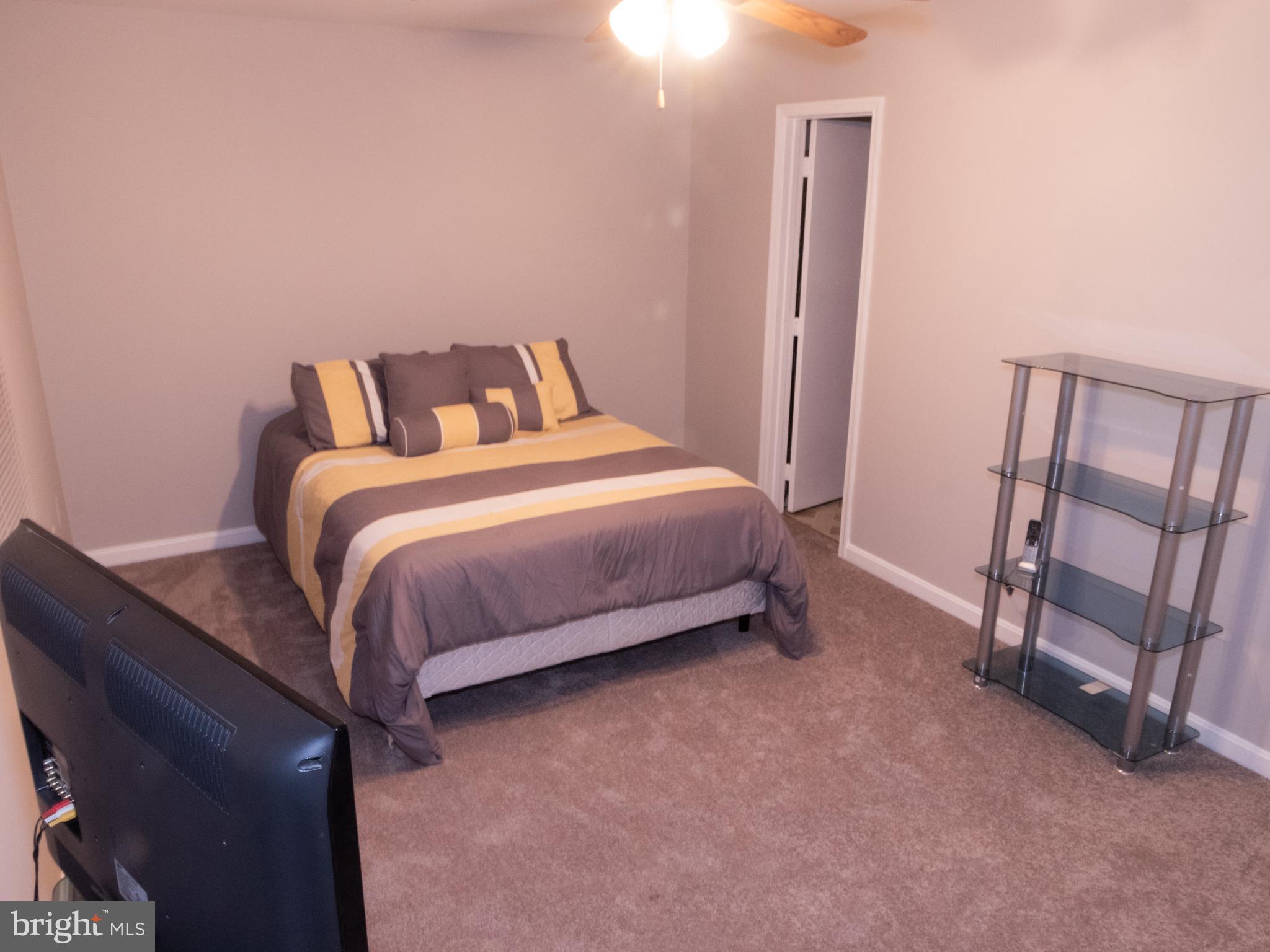 8857 Ritchboro Road District Heights, MD 20747 - Photo 22 of 43 Owner's Suite