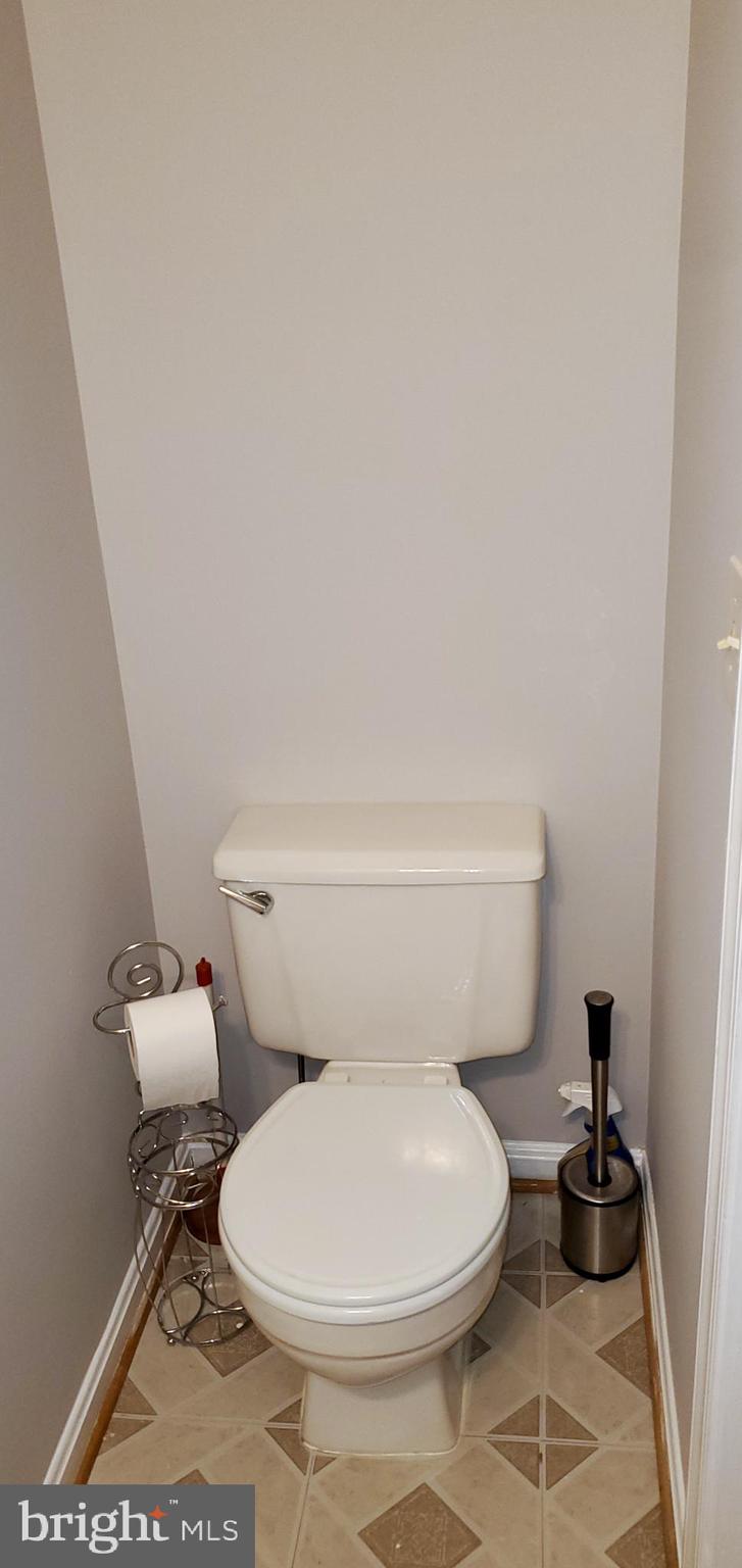 8857 Ritchboro Road District Heights, MD 20747 - Photo 6 of 43 Main Level Powder Room