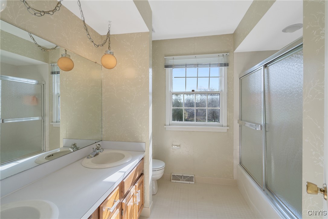 7262 Wren Circle Manlius, NY 13066 - Photo 31 of 40