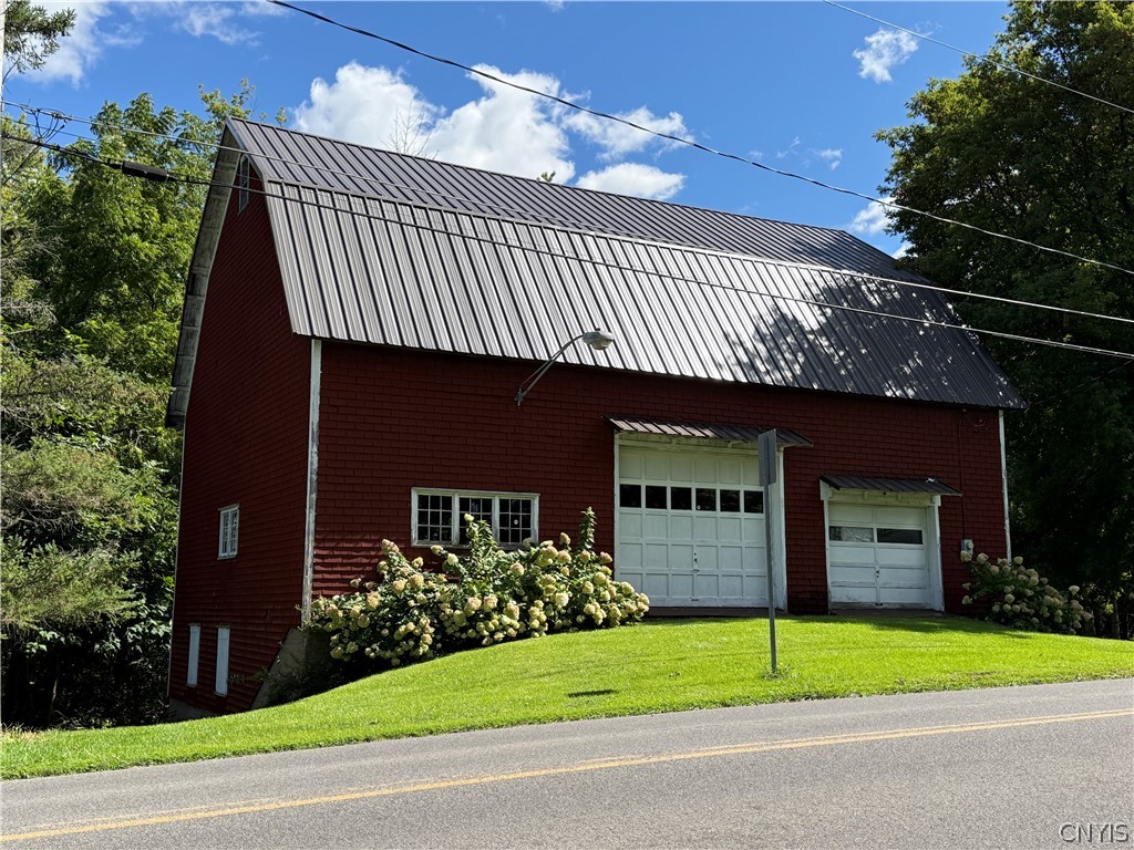 8484 Gaskin Road Clay, NY 13027 - Photo 6 of 50 Gallery Image 6
