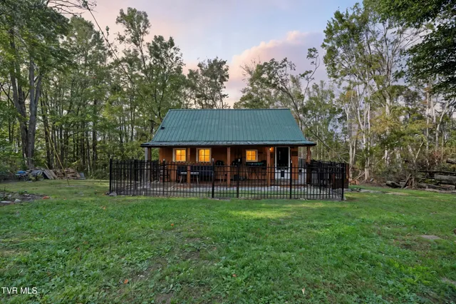 $159,000 | 4654 Sentry Road, Big Stone Gap, VA 24219
