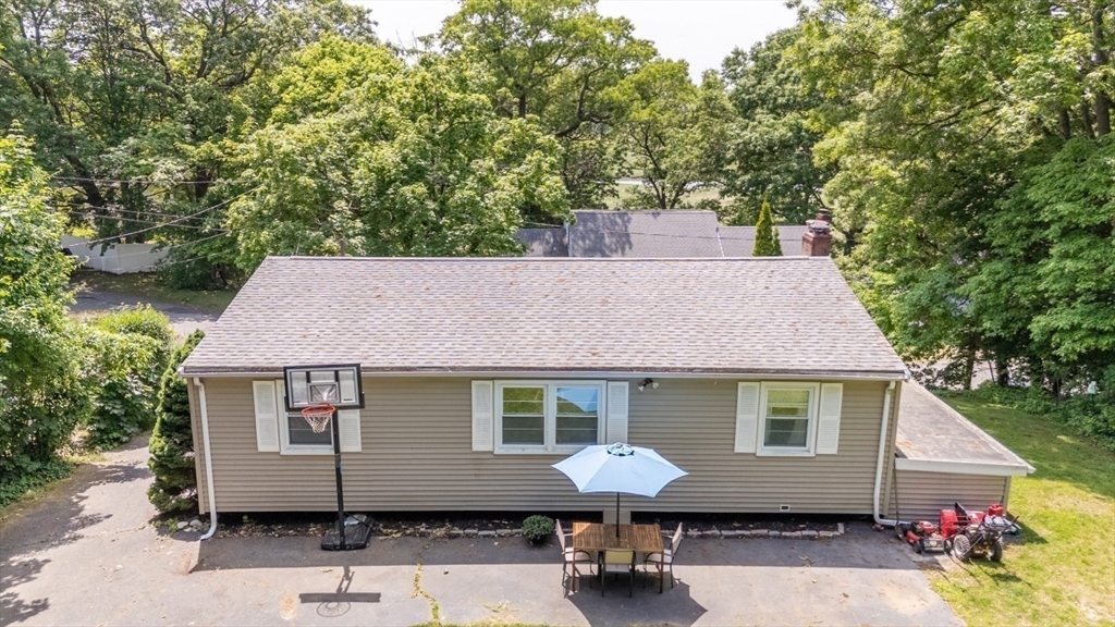 77 Clinton Road Weymouth, MA 02189 - Photo 26 of 38