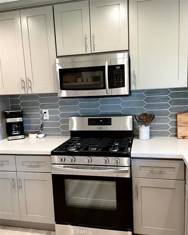 $2,700 | 31554 Agoura Road, Unit 3, Westlake Village, CA 91361