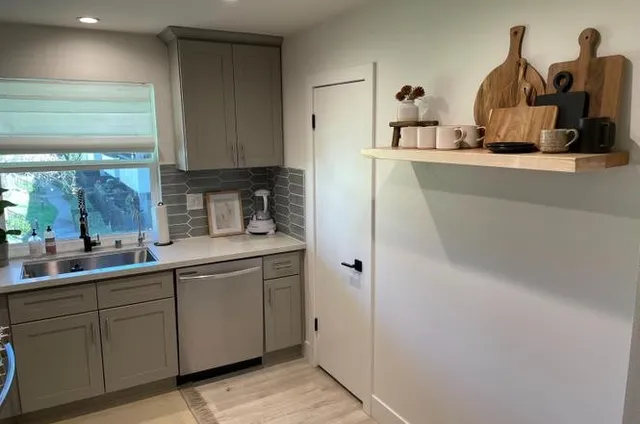 $2,700 | 31554 Agoura Road, Unit 3, Westlake Village, CA 91361