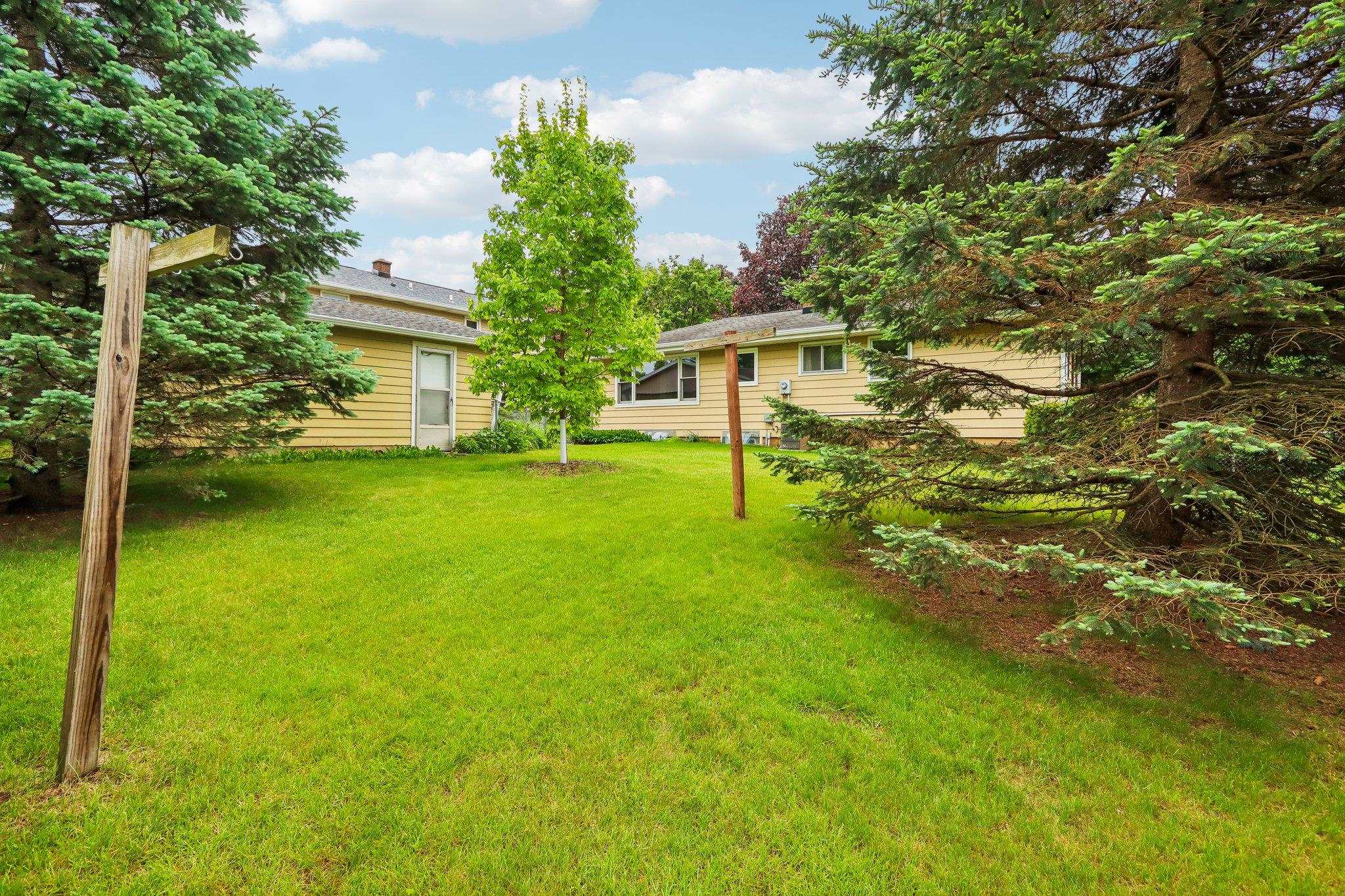 5006 Violet Lane Madison, WI 53714 - Photo 32 of 34