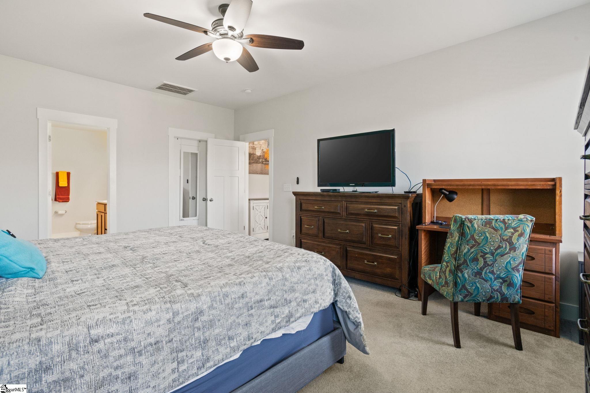 111 Ravencrest Court Simpsonville, SC 29680 - Photo 15 of 31