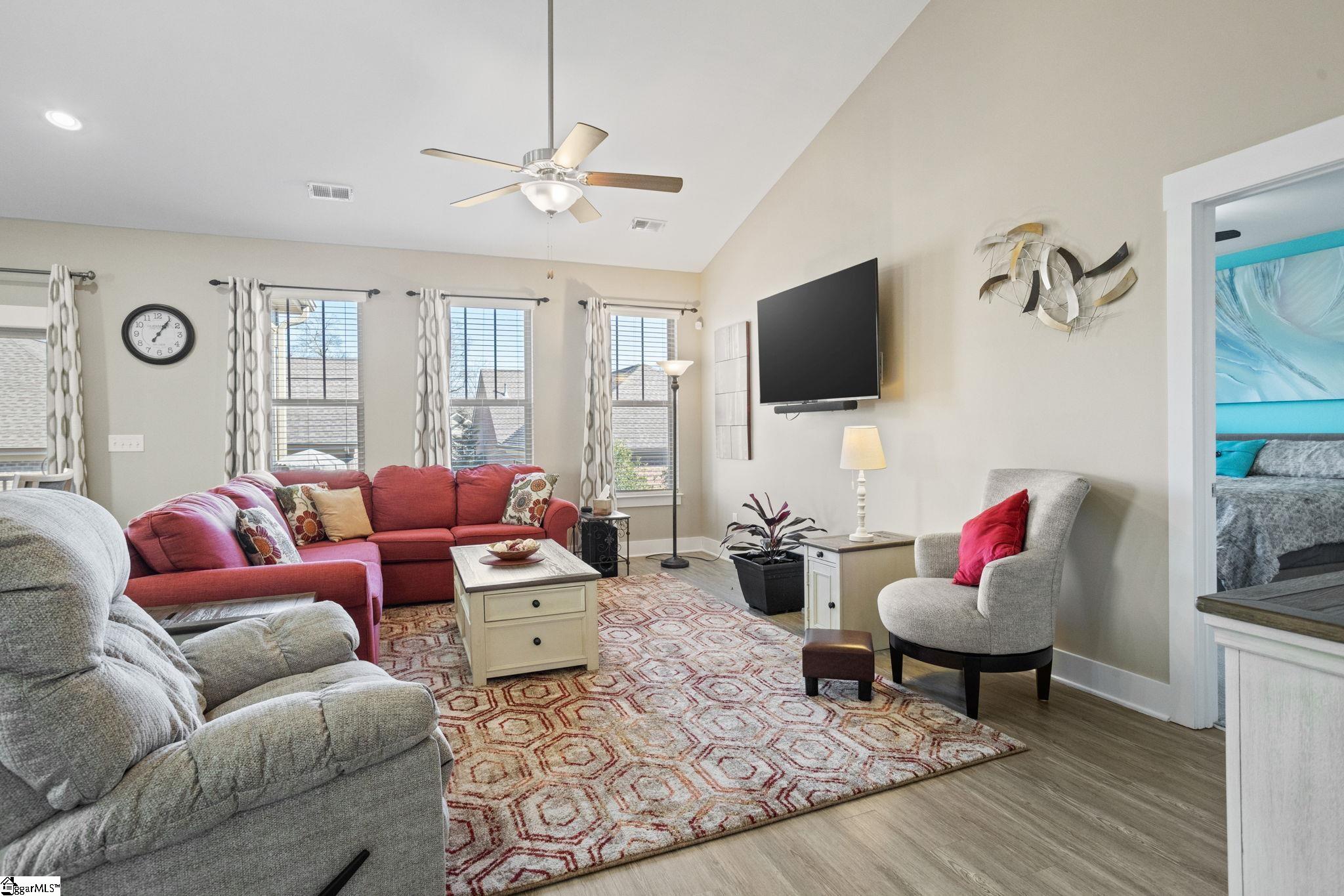 111 Ravencrest Court Simpsonville, SC 29680 - Photo 5 of 31