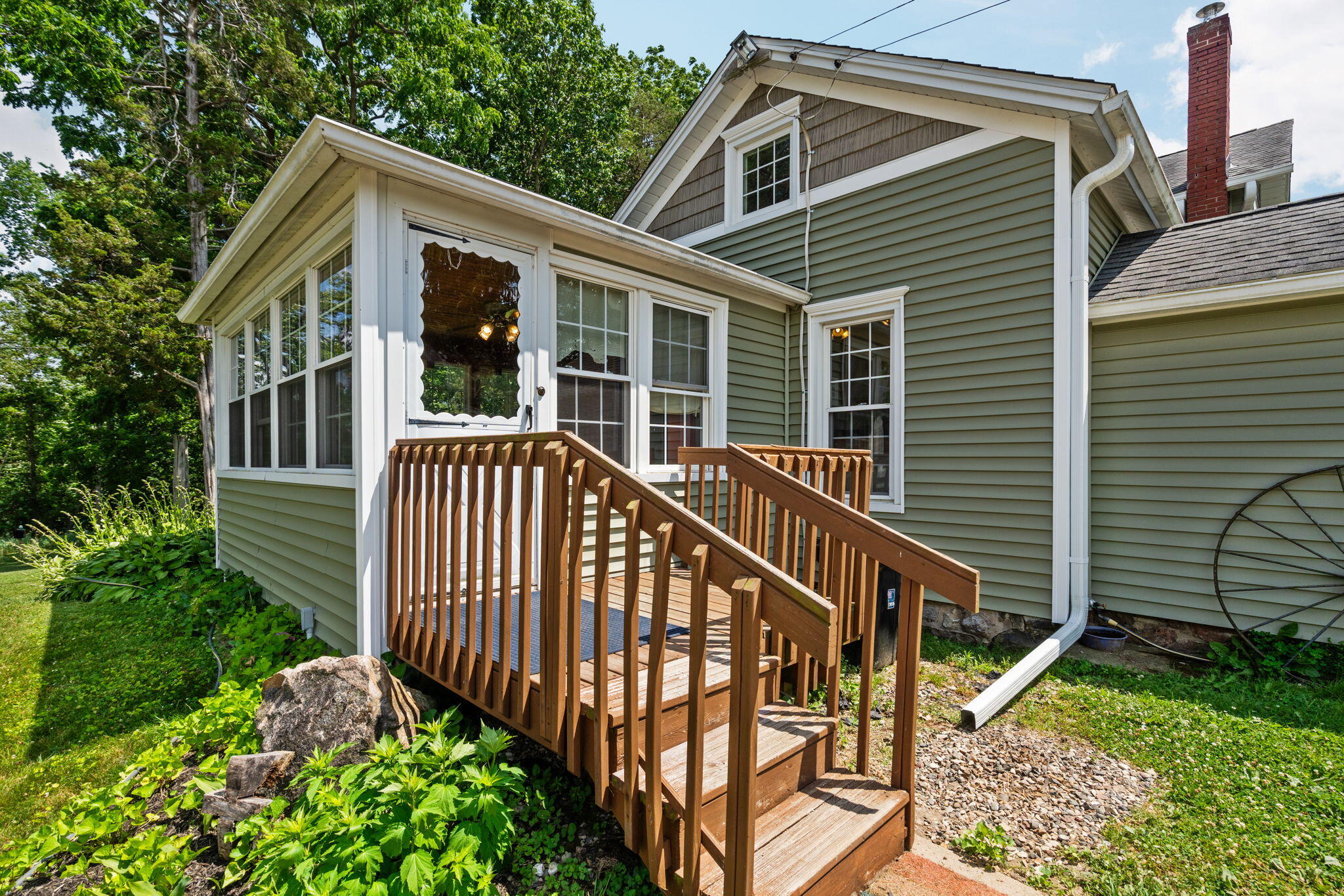 11230 Hoyt Road Munith, MI 49259 - Photo 4 of 81 70-web-or-mls-DSC02135