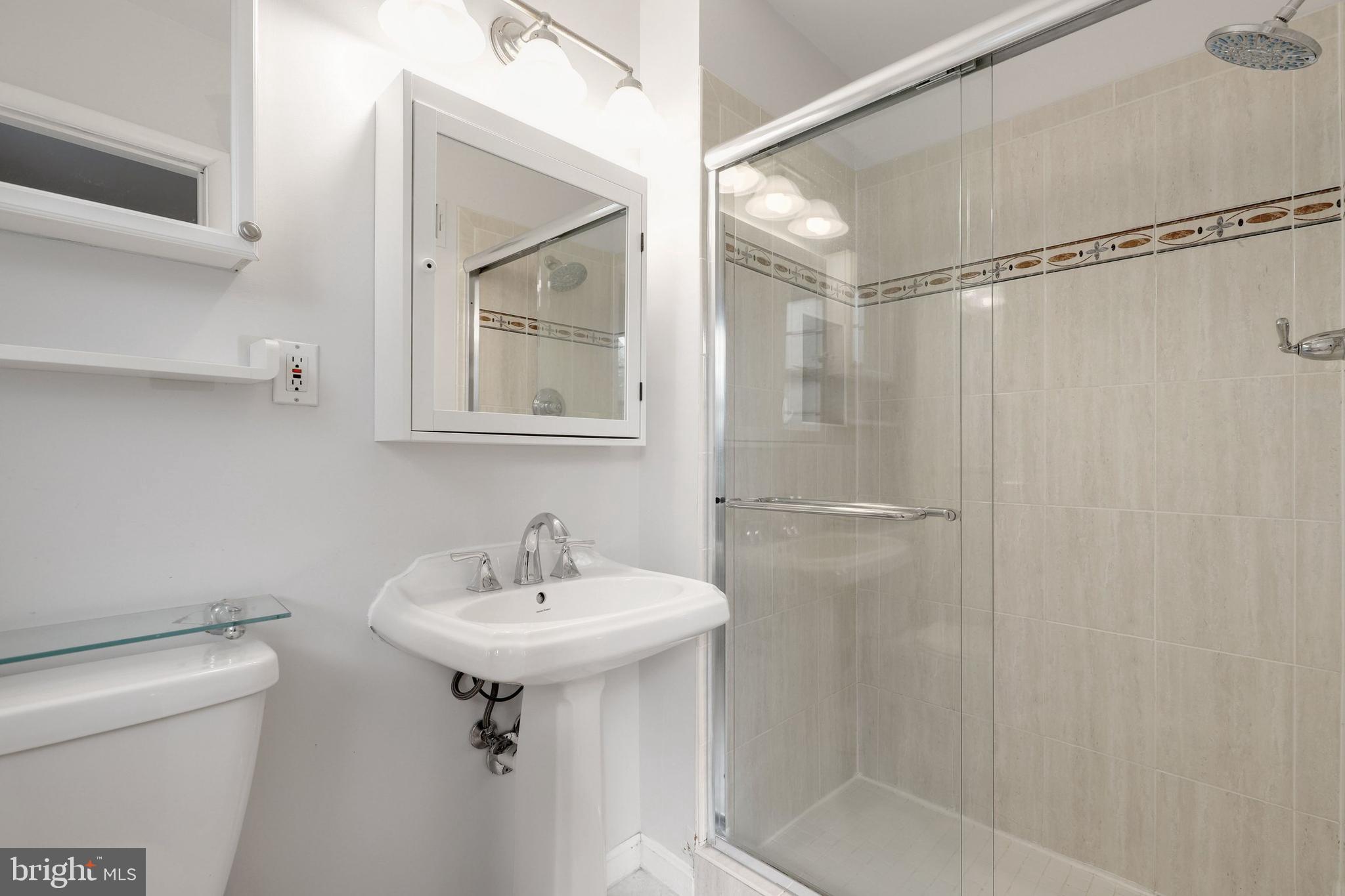 5803 Ogden Road Bethesda, MD 20816 - Photo 20 of 51