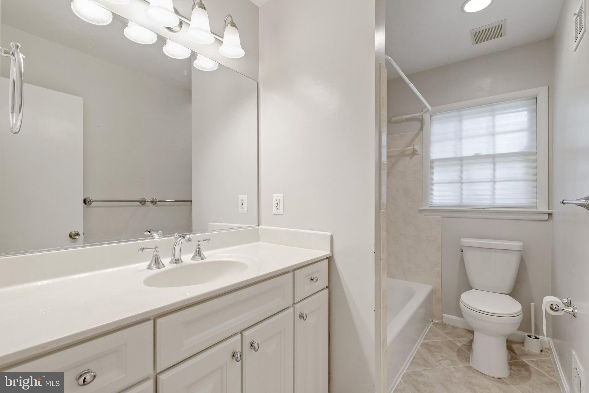 5803 Ogden Road Bethesda, MD 20816 - Photo 22 of 51