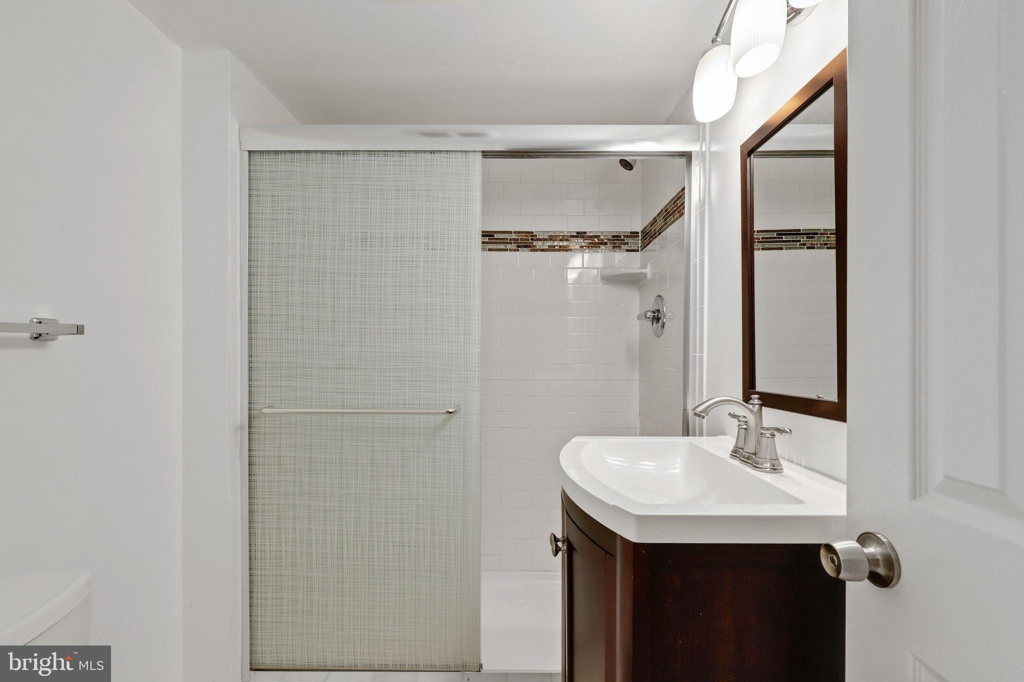 5803 Ogden Road Bethesda, MD 20816 - Photo 29 of 51