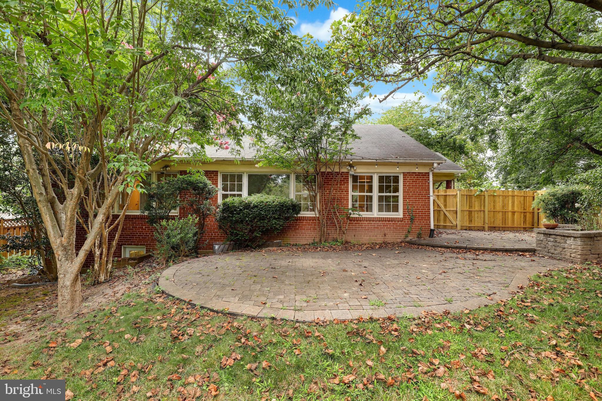 5803 Ogden Road Bethesda, MD 20816 - Photo 32 of 51