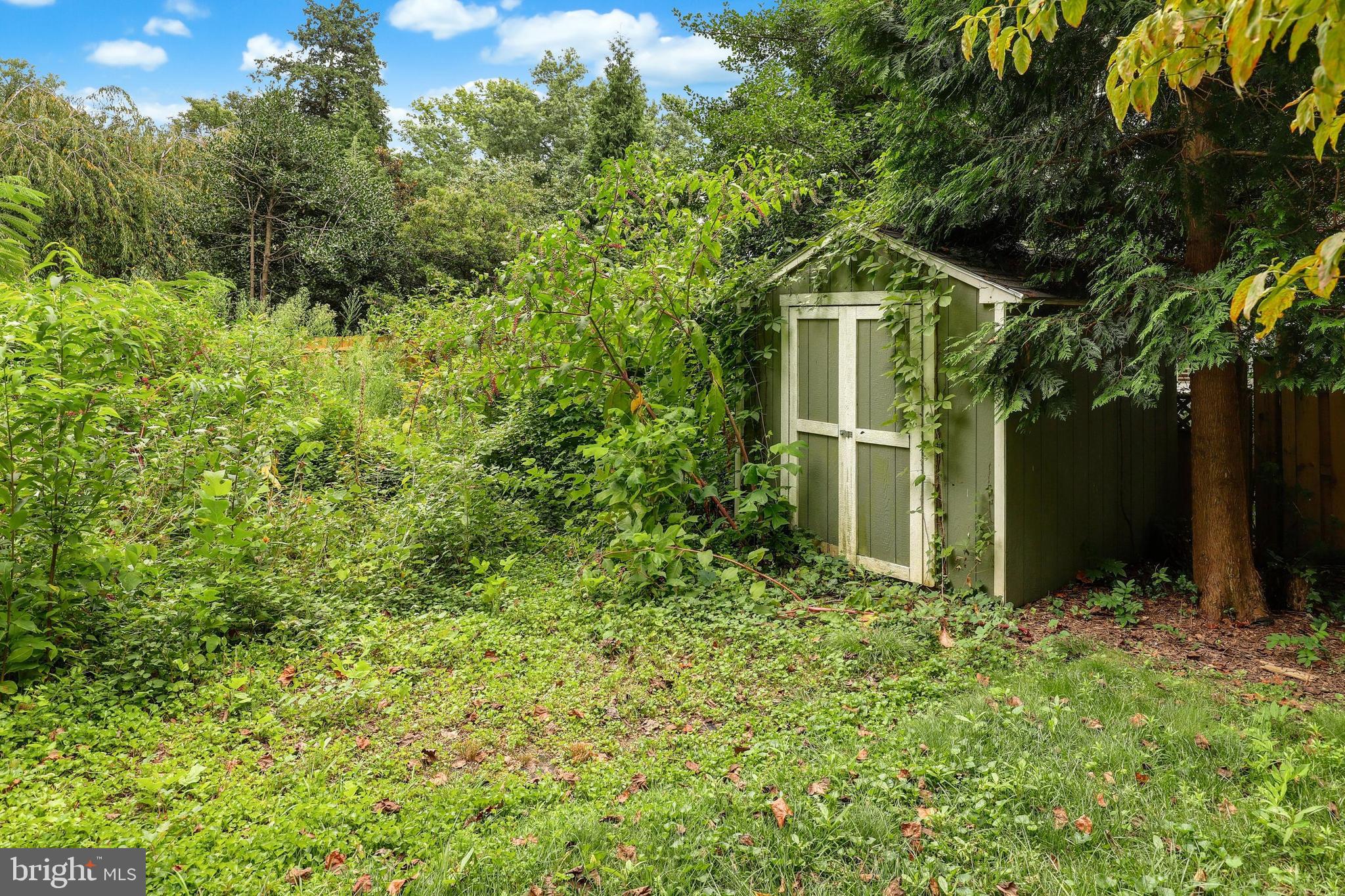 5803 Ogden Road Bethesda, MD 20816 - Photo 38 of 51