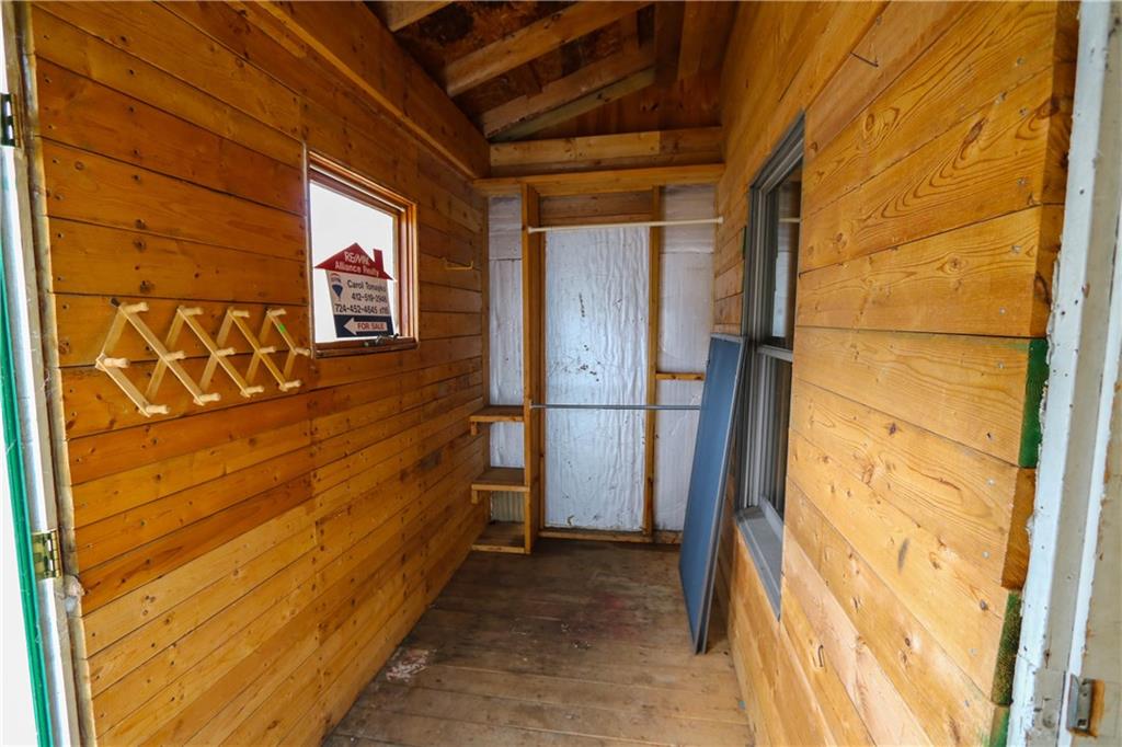 117 Chicora Road Butler, PA 16001 - Photo 2 of 18 Mud room off front entrance