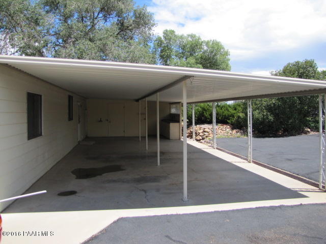 10249 Black Angus Road Dewey, AZ 86327 - Photo 38 of 39 Covered parking