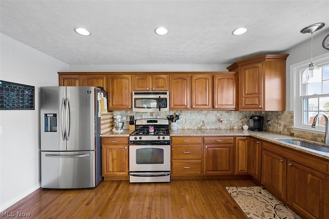 149 Stone Ridge Way Berea, OH 44017 - Photo 8 of 35 Gallery Image 8