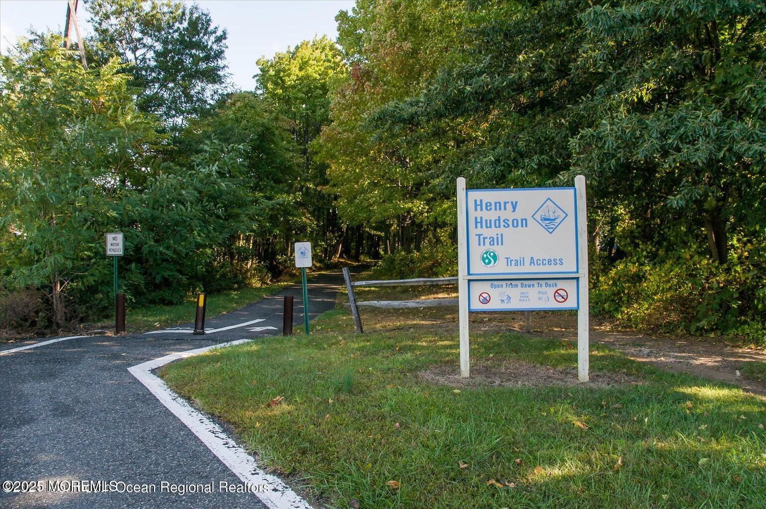 8 Ravine Drive, Unit B Matawan, NJ 07747 - Photo 19 of 21 HENRY HUDSON TRAIL