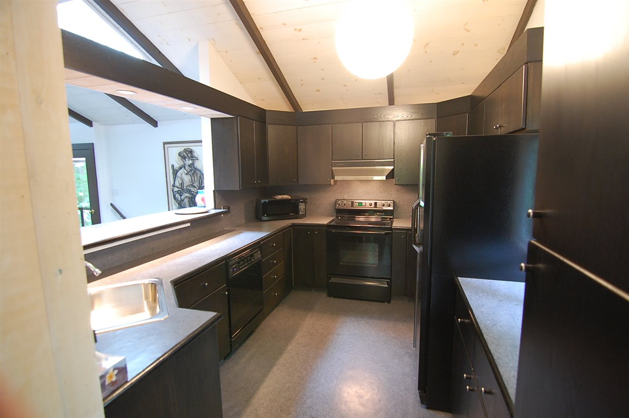 34 Sawmill Road, Unit 8 Stratton, VT 05155 - Photo 2 of 9