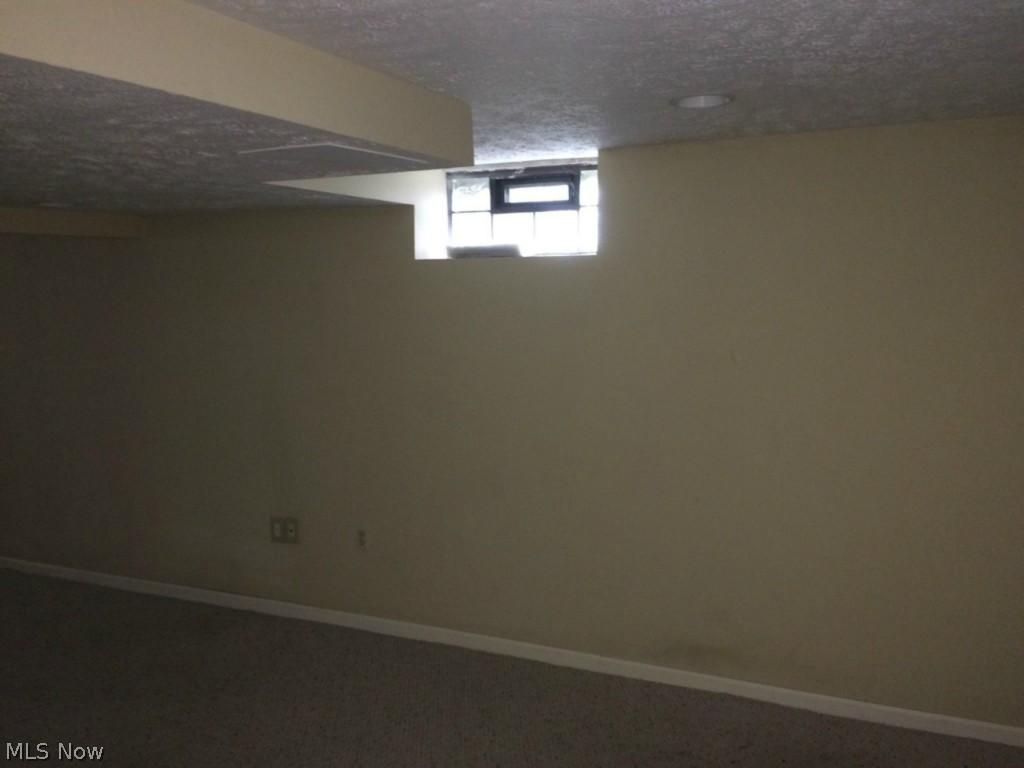 13654 Granger Road Cleveland, OH 44125 - Photo 5 of 7