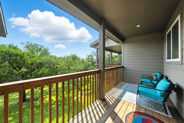 $330,000 | 512 Palmer Drive, Point Venture, TX 78645