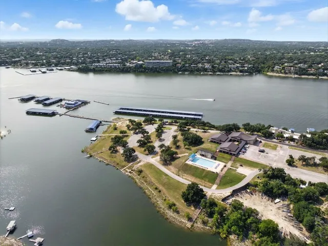 $330,000 | 512 Palmer Drive, Point Venture, TX 78645