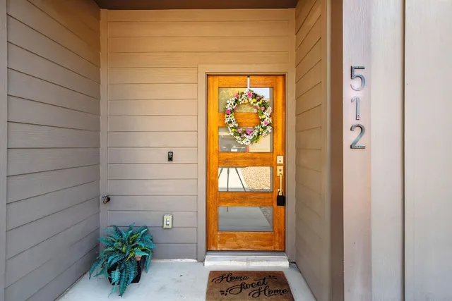 $330,000 | 512 Palmer Drive, Point Venture, TX 78645