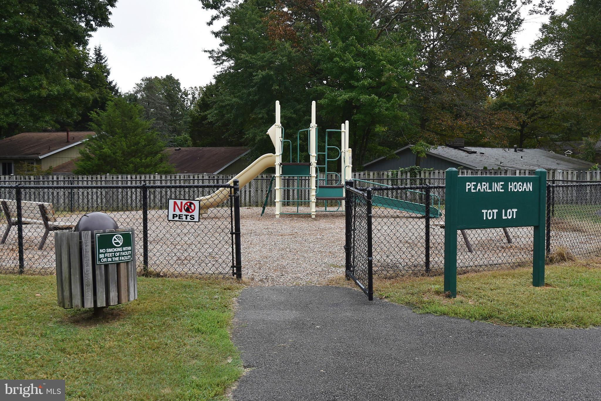 2275 Hunter's Run Drive, Unit 2275 Reston, VA 20191 - Photo 22 of 25 Tot Lot/Playground