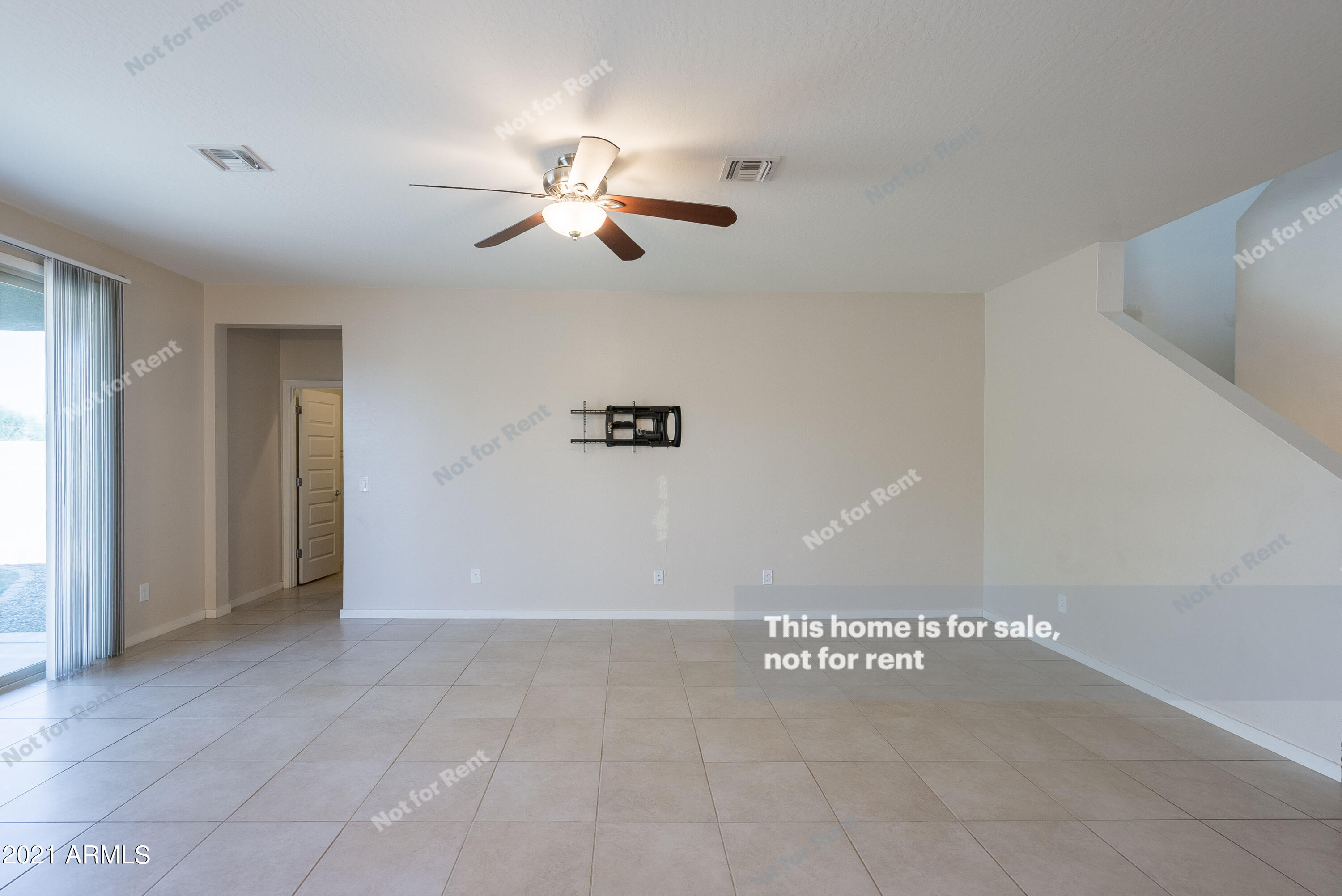 37444 Big Bend Road San Tan Valley, AZ 85140 - Photo 3 of 34 photo_03