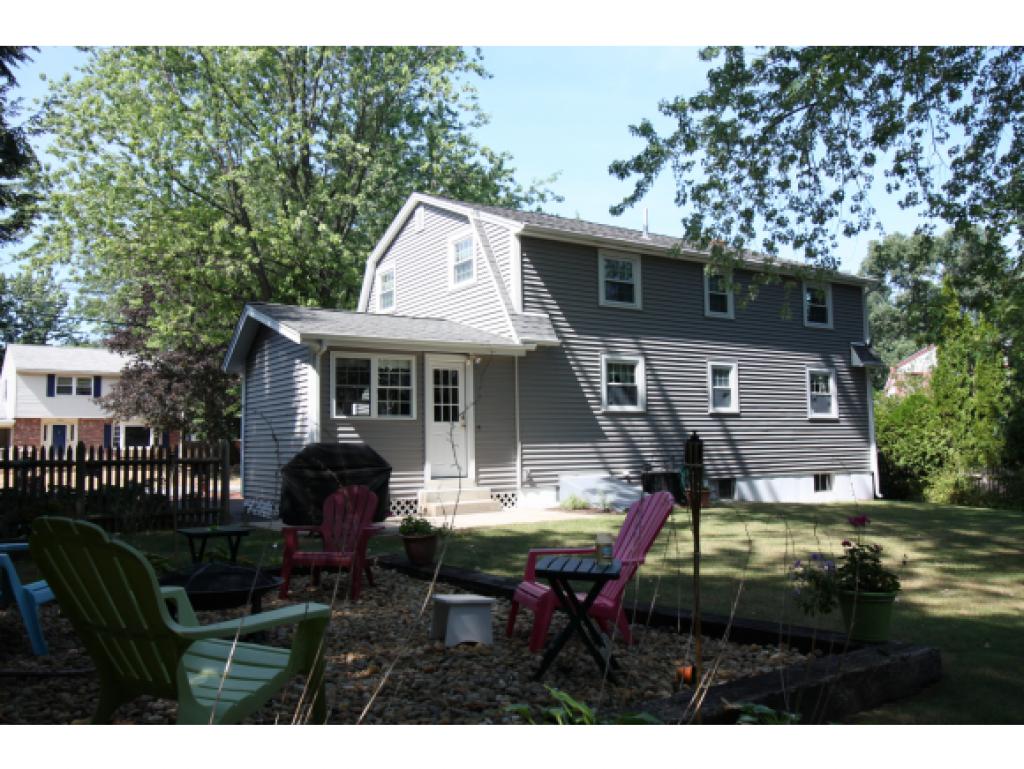 14 Nightingale Road Nashua, NH 03062 - Photo 5 of 20