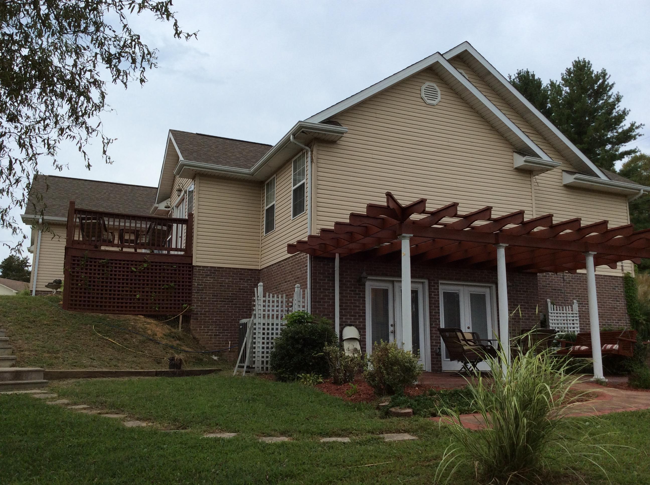 160 Les Martin Road Stearns, KY 42647 - Photo 4 of 43 IMG_4269
