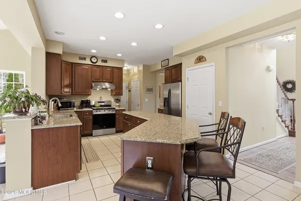 $889,900 | 27 Penn Place, Forked River, NJ 08731