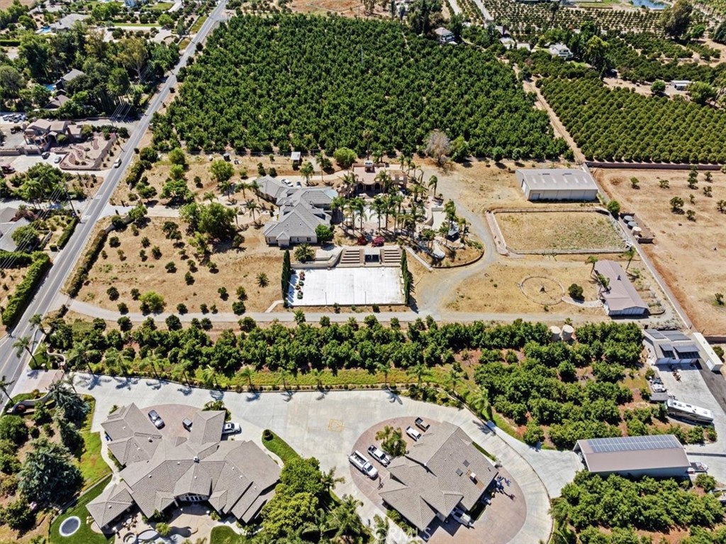 11362 Walnut Street Redlands, CA 92374 - Photo 11 of 51