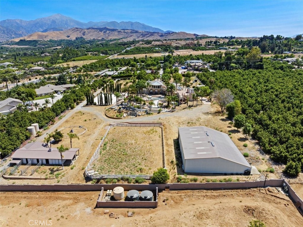 11362 Walnut Street Redlands, CA 92374 - Photo 10 of 51