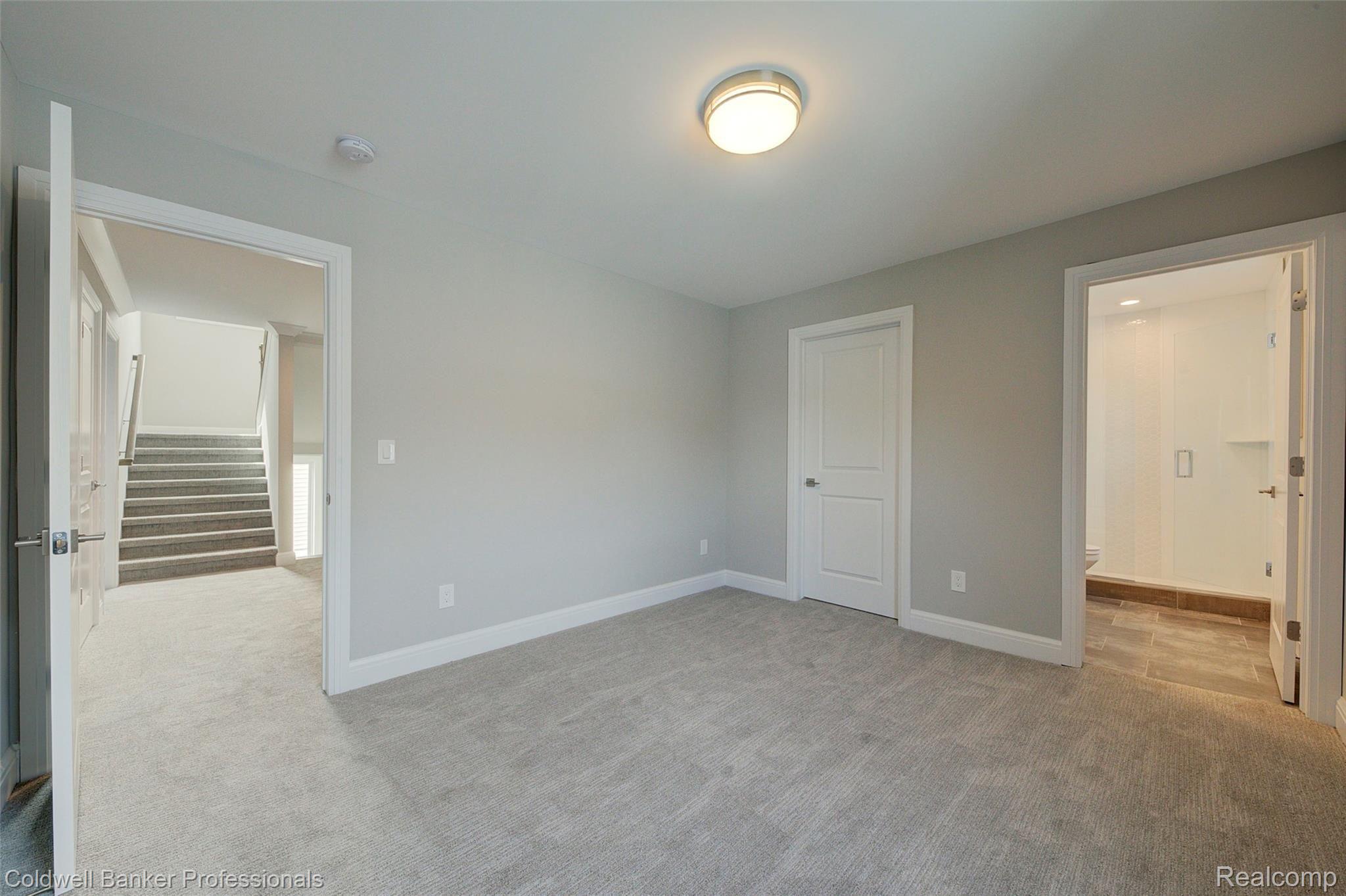 2413 Manchester Road Birmingham, MI 48009 - Photo 66 of 84 4H8A7367_8_9.jpg
