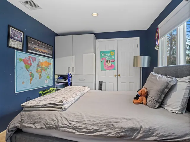 $10,000 | 10 Tupelo Road, Westport, CT 06880