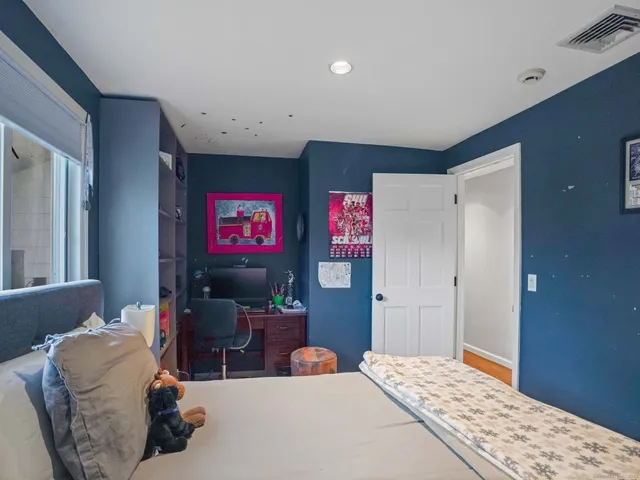 $10,000 | 10 Tupelo Road, Westport, CT 06880