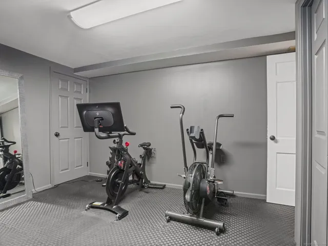 $10,000 | 10 Tupelo Road, Westport, CT 06880