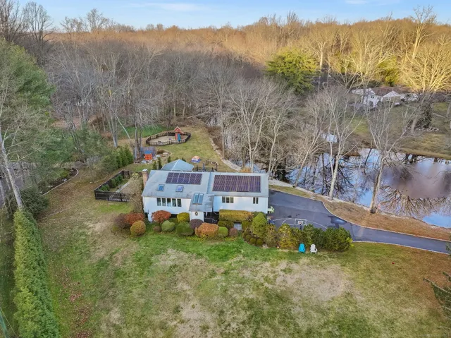 $10,000 | 10 Tupelo Road, Westport, CT 06880